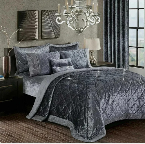 Piece quilted bedspread - piece,