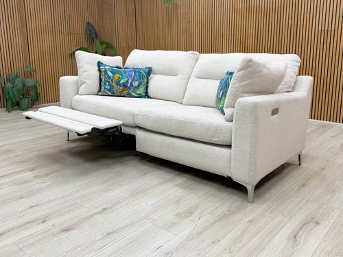 Furniture village uniqa 3 - village,