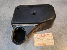 Air box cover right side CB
