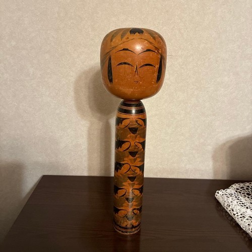 Togatta kokeshi doll - kokeshi,