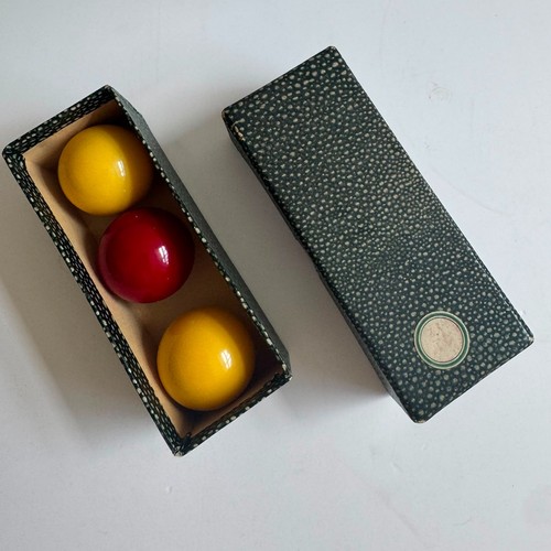 Vintage boxed english - vintage, 1½in