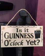 IS IT GUINNESS O'CLOCK YET? Hanging Rope Plaque Gift Man Cave Indoor/outdoor Use