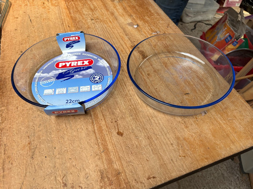 Pyrex sandwich pie - dish, 2