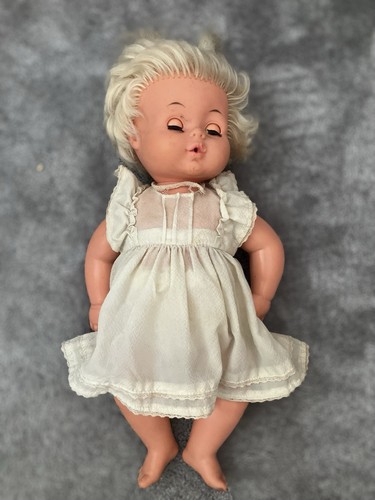 Vintage tiny tears doll - vintage,
