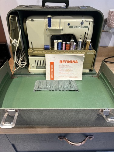Vtg bernina 730 record sewing - vtg,