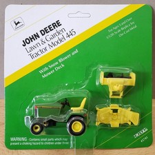 Ertl John Deere Lawn & Garden