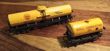 Triang R117 yellow Shell bogie
