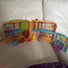 Furchester Hotel Playset Toy