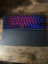 Wooting 60HE Gaming Keyboard + wrist support