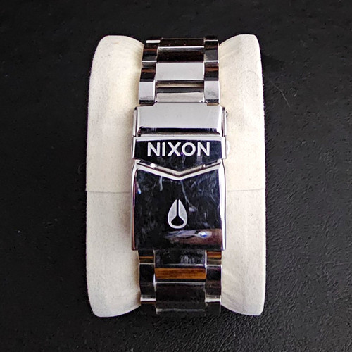Nixon quartz analog - quartz,