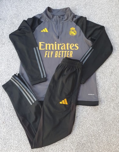 Football training kit size - size,