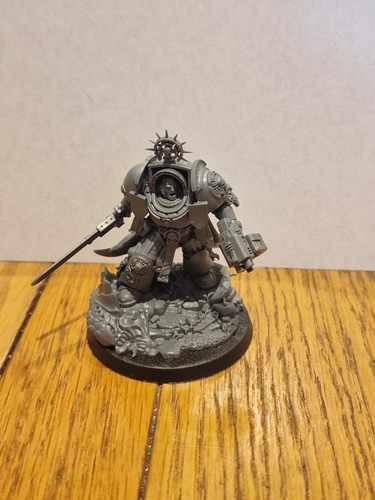 Warhammer 40k space marine - warhammer,
