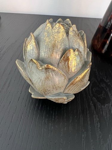 Antique bronze artichoke - bronze,