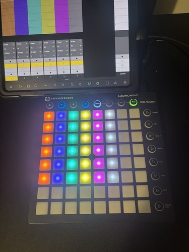 Novation launchpad mk2 - novation,