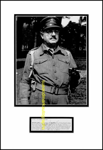 Arthur lowe autograph signed - arthur,