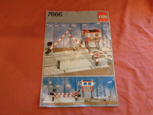 Vintage lego train - train, remote