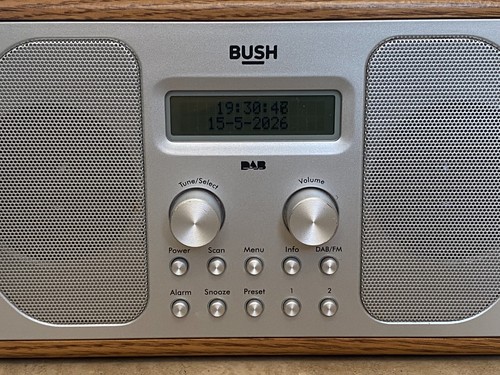 Bush wooden dab radio clock - bush,