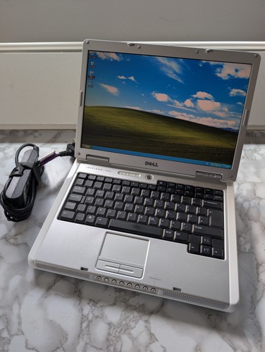 Retro windows dell inspiron - windows,