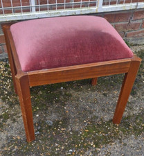 Piano or foot stool. Good condition.