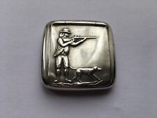 VINTAGE PEWTER HUNTING THEMED SNUFF BOX