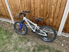 Carrera Luna Junior Mountain Bike - 20" Wheel