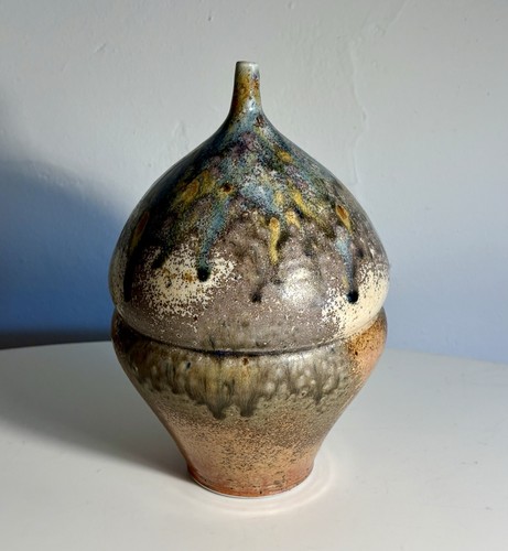 Stunning handmade drip - handmade, 9”