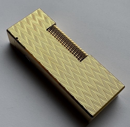 Stunning dunhill gold - stunning,