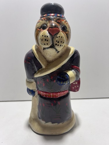 Asian tiger monk - tiger, figure