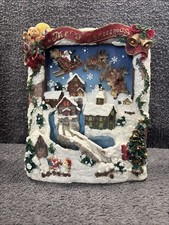 Old fashioned Indoor Christmas Musical Water Fountain decoration. 9" H see notes