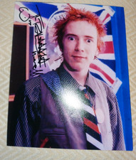 JOHN LYDON [JOHNNY ROTTEN]