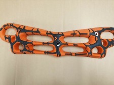 Climbing hangboard/fingerboard