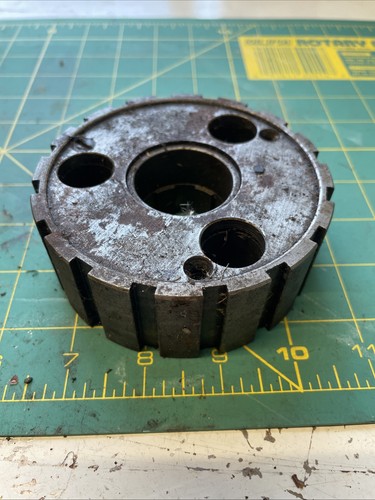 Vintage triumph 650 - vintage, clutch