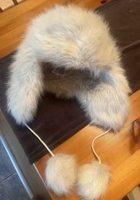 Ladies Cream Hat From M&S Size