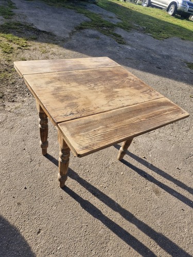 Dropleaf wooden table - dropleaf,