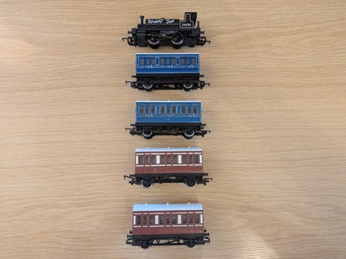 Hornby smokey joe and 4 - joe, x4
