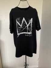 T shirt big logo Uni Qlo,  Jean Michel Basquiat spell out  XL.
