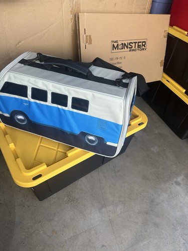 The monster factory - factory, vw