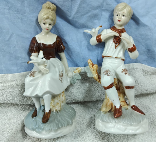 Figurine colonial style - of,