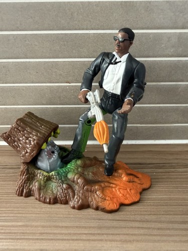 Men black action figure - black,