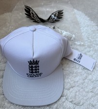 BNWT Castore England Cricket