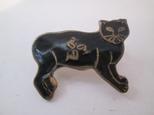 ISLE OF MAN  MANX CAT BADGE