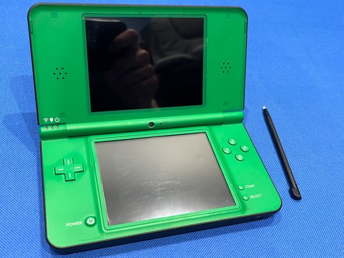 Nintendo dsi green - nintendo,