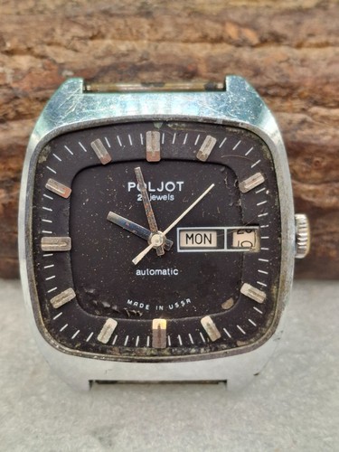 Soviet automatic wristwatch