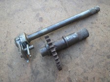 BSA 125 150 175 Bantam ? gearbox change selector + kickstart shaft USED AS FOUND