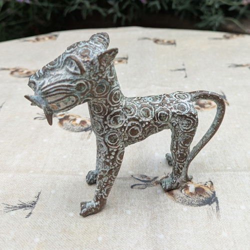 Benin bronze leopard replica - benin,