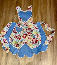 Vintage 1940's Apron In Mint Condition Heart Theme