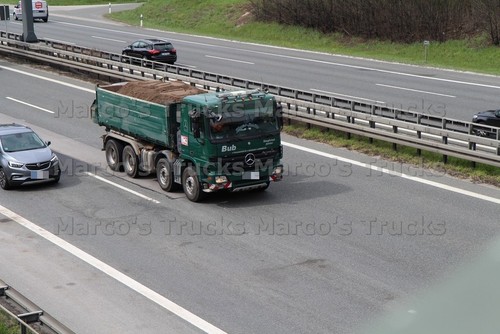 Truck photo mercedes - truck,