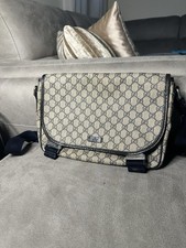 gucci gg supreme Vintage messenger bag