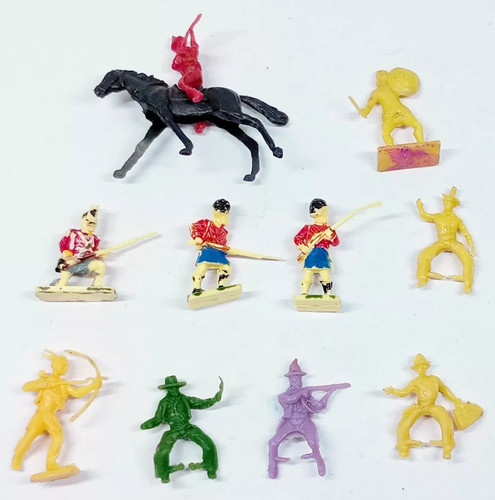 Vintage toy solders - vintage, military