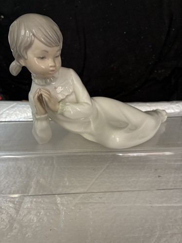 Lladro nao porcelain - nao,